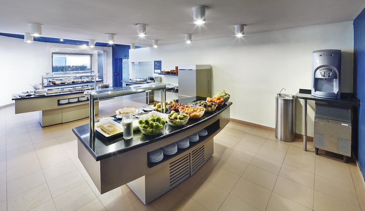 Апартаменти Residencia Universitaria Sarria Барселона Екстер'єр фото