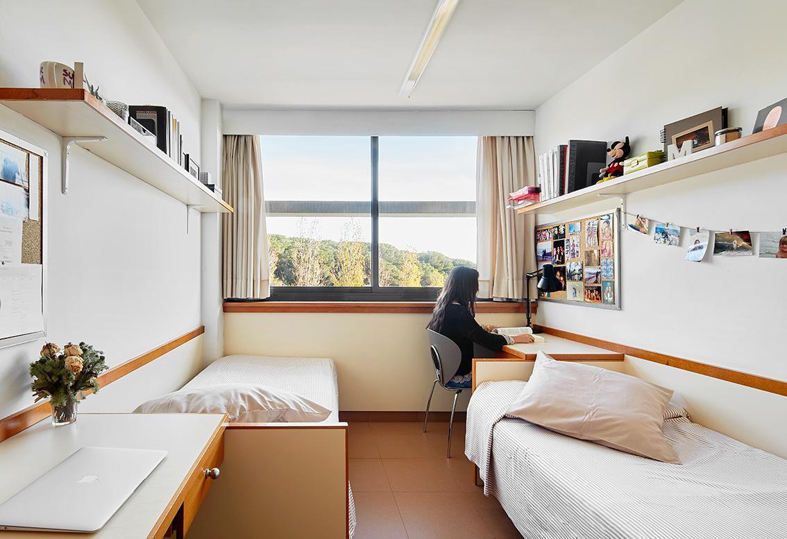 Апартаменти Residencia Universitaria Sarria Барселона Екстер'єр фото